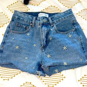 Blue Jean shorts/ white flowers